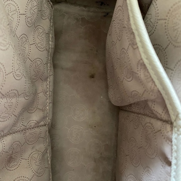 Authentic Michael Kors Handbag - Picture 9 of 13